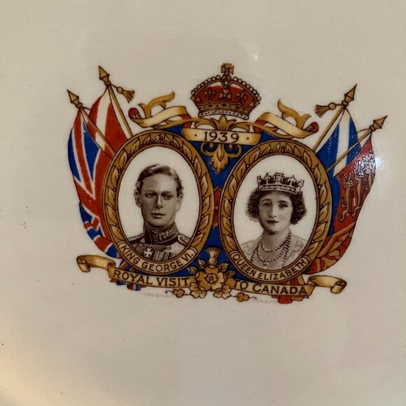 Rare 1937 Coronation Plate - Picture 1 of 2